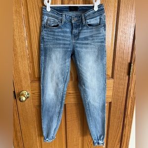 Buckle Black Skinny Ankle Jeans Size 25